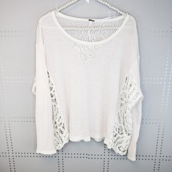 Free People Tops - Free‎ People Pink Striped Top with Lace sides panel SZ S